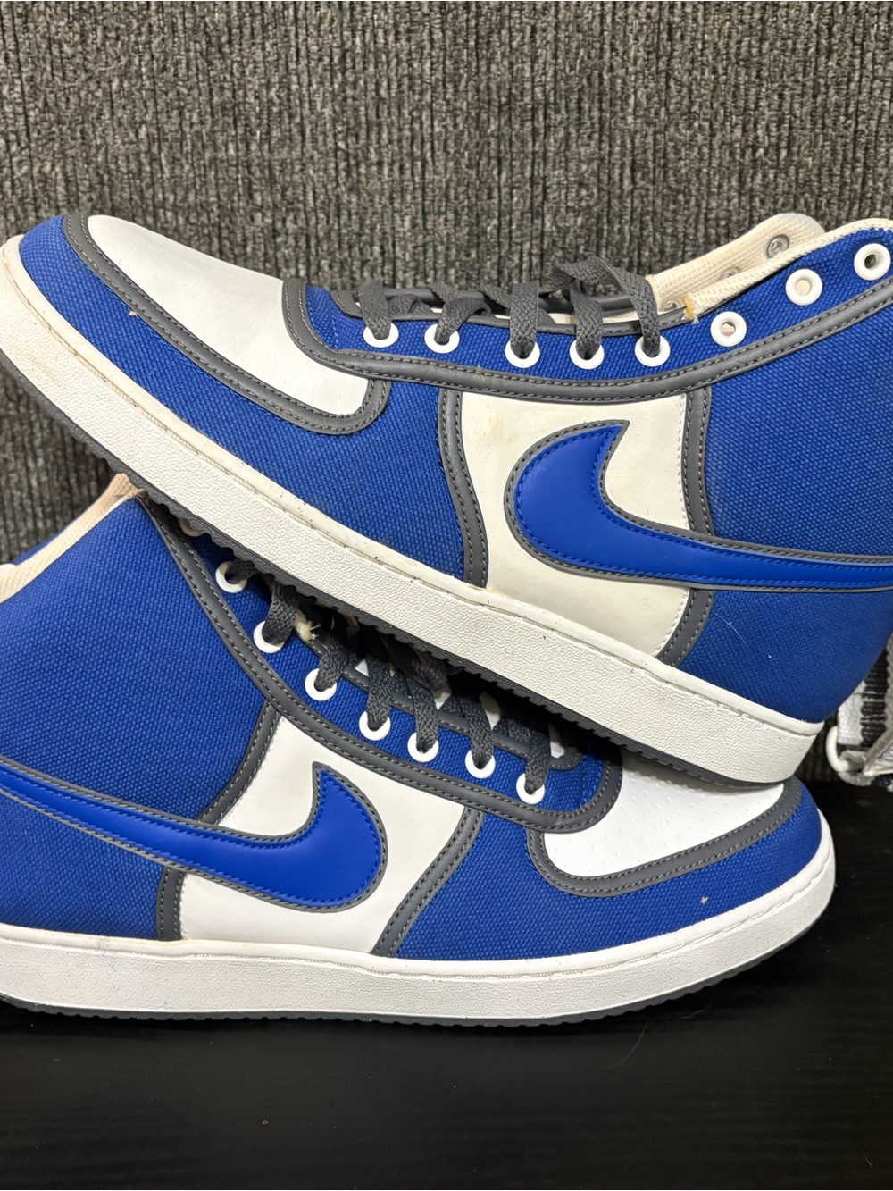Nike Men's Royal Blue and White High-Top Sneakers